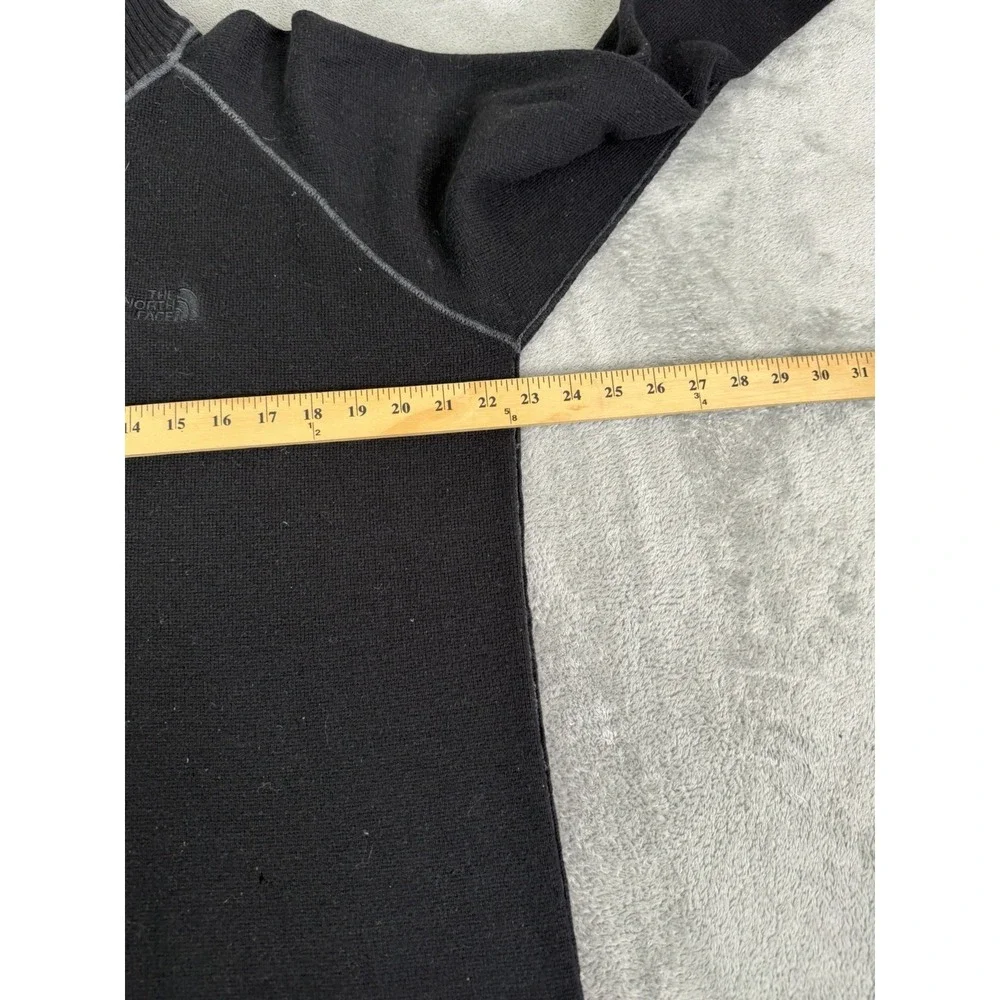 The North Face 1/4 Zip Sweater Men's Size Large Black